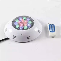 Luz de piscina LED multicolor