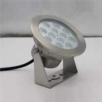 Luz puntual submarina